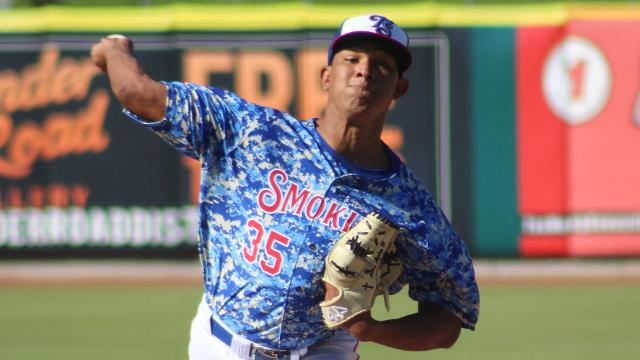 Cubs name Victor Caratini, Jen-Ho Tseng minor-league player, pitcher of the  year