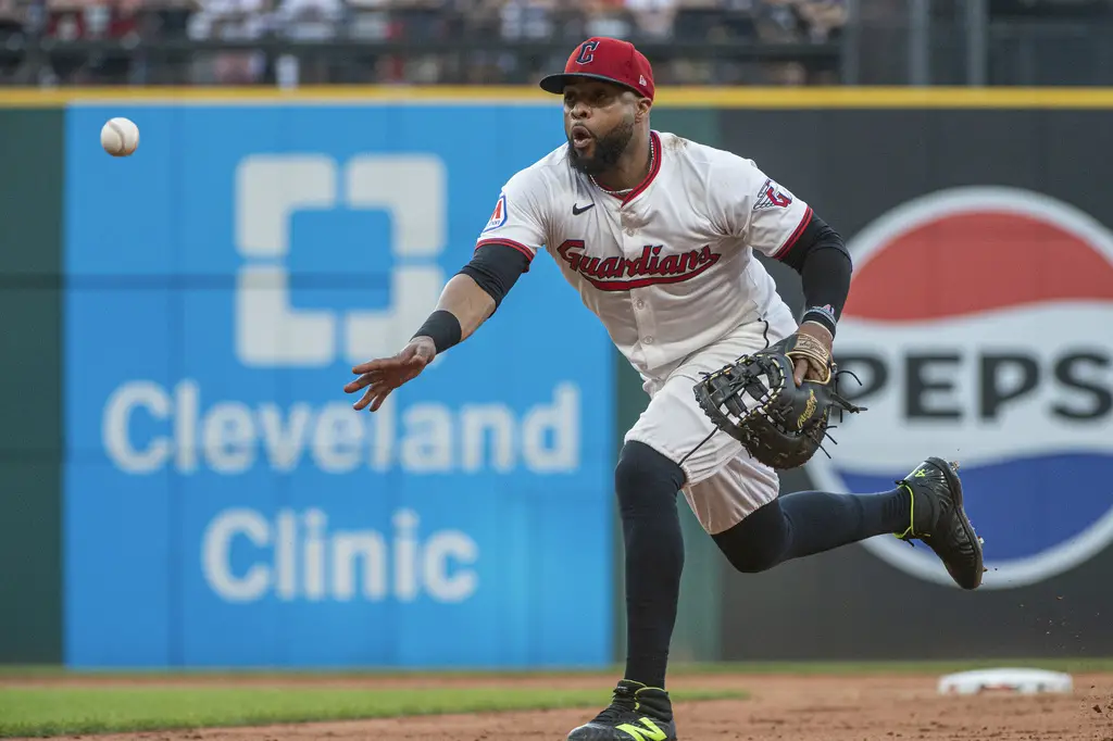 Cubs Officially Add Carlos Santana Among Several Roster Moves
