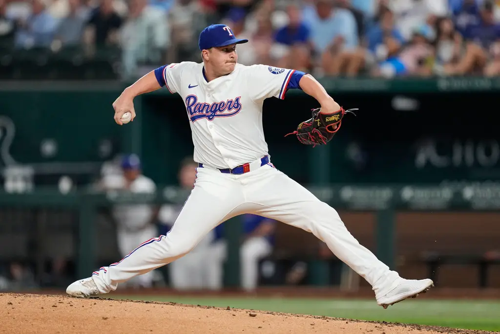 Cubs Sign Righty Reliever Jacob Webb -