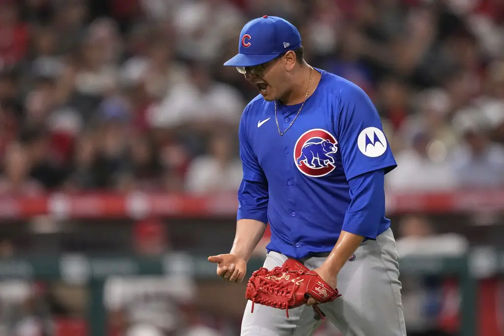 Cubs, Javier Assad Avoid Arbitration with $1.8M Salary Agreement -