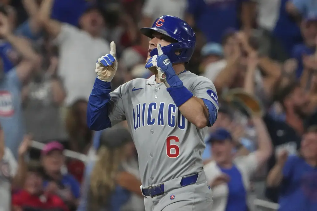 Matt Shaw Already Doing Outfield Work in Mesa -